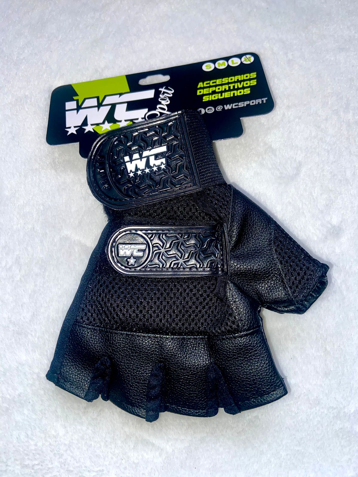 GUANTES CON MUÑEQUERA WC SPORT